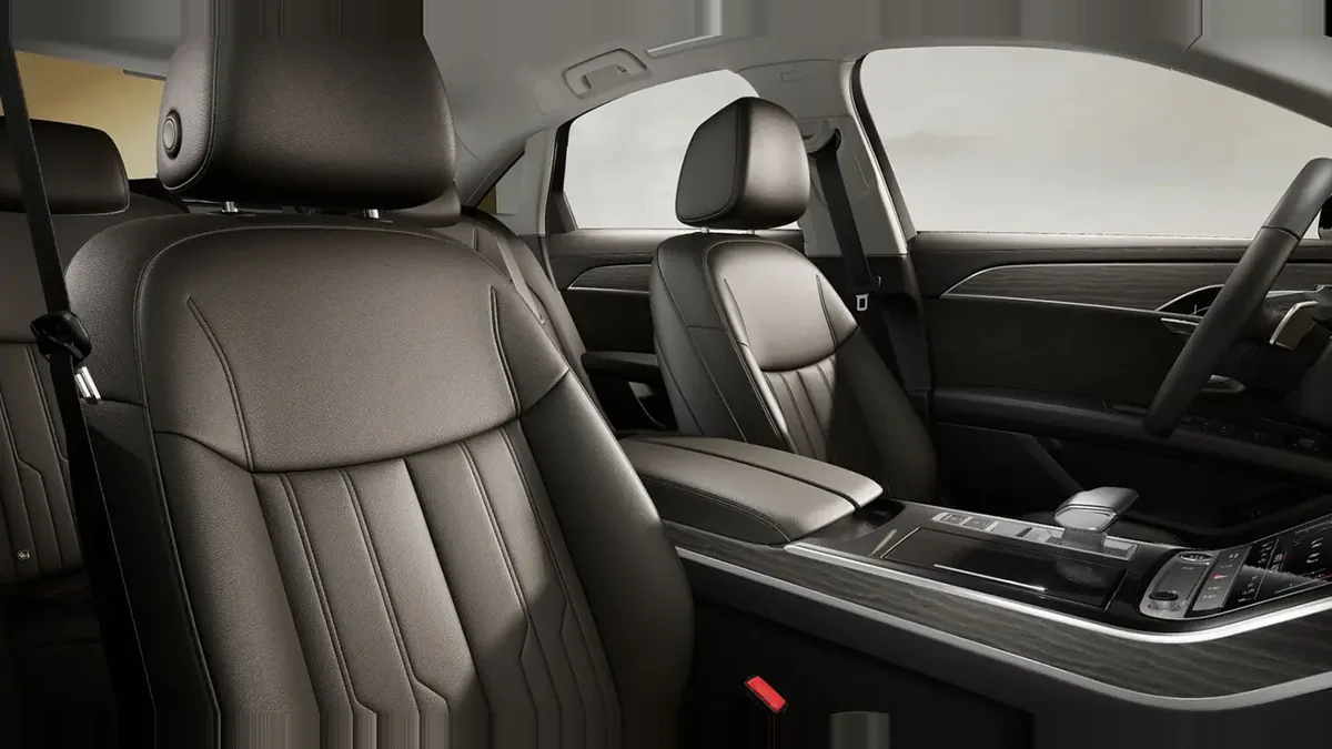 Audi A8 50 TDI 210kW (286CV) Quattro Tiptronic en renting para particulares en Sevilla — Interior
