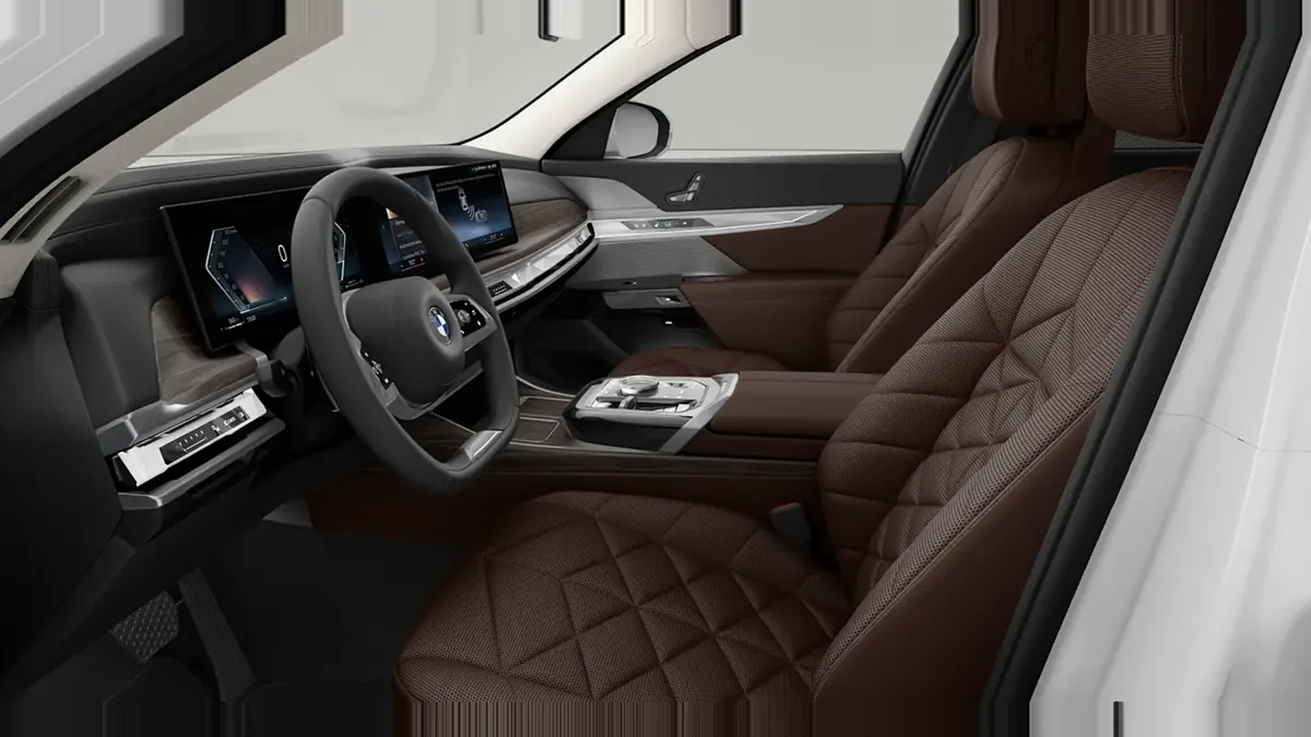 BMW Serie 7 740d xDrive en renting para particulares en Sevilla — Interior