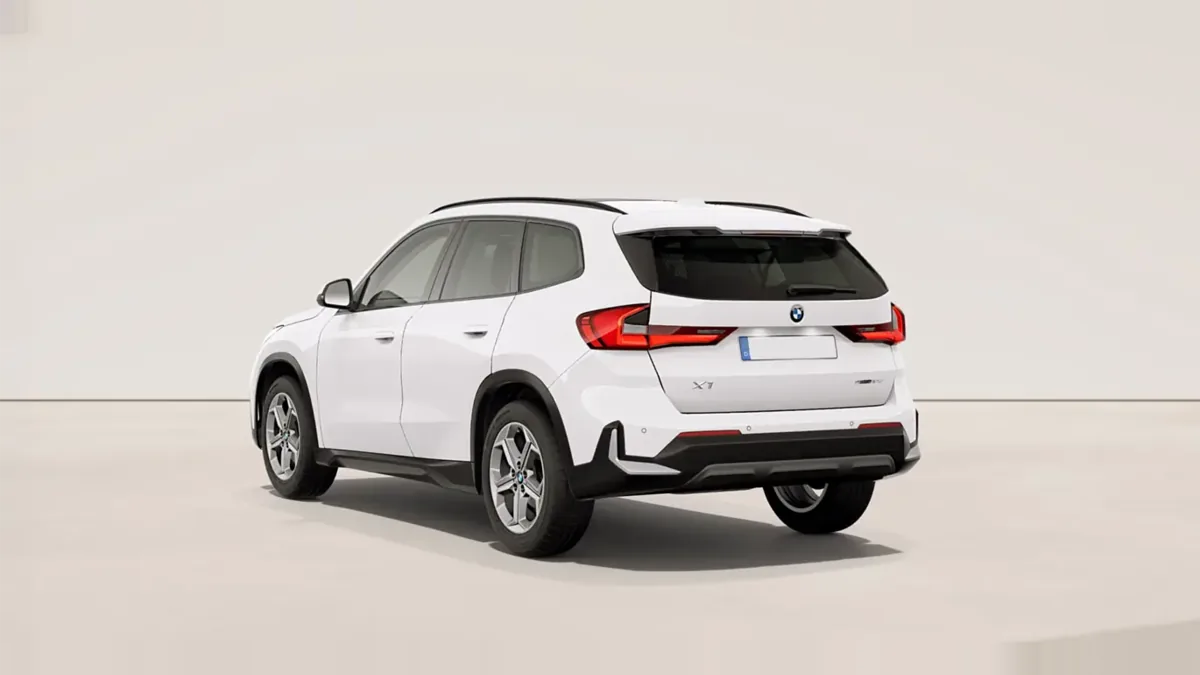 BMW X1 sDrive20d en renting para particulares en Sevilla — Interior