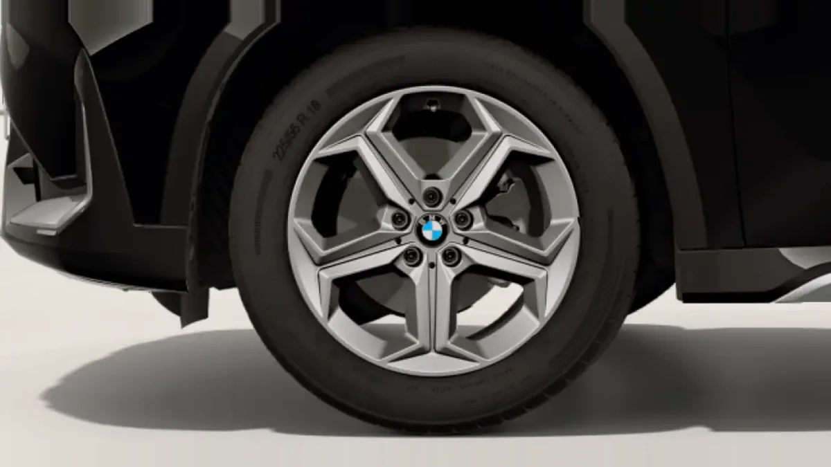 BMW X1 sDrive20d xLine 120kW en renting para particulares en Sevilla — vista 6