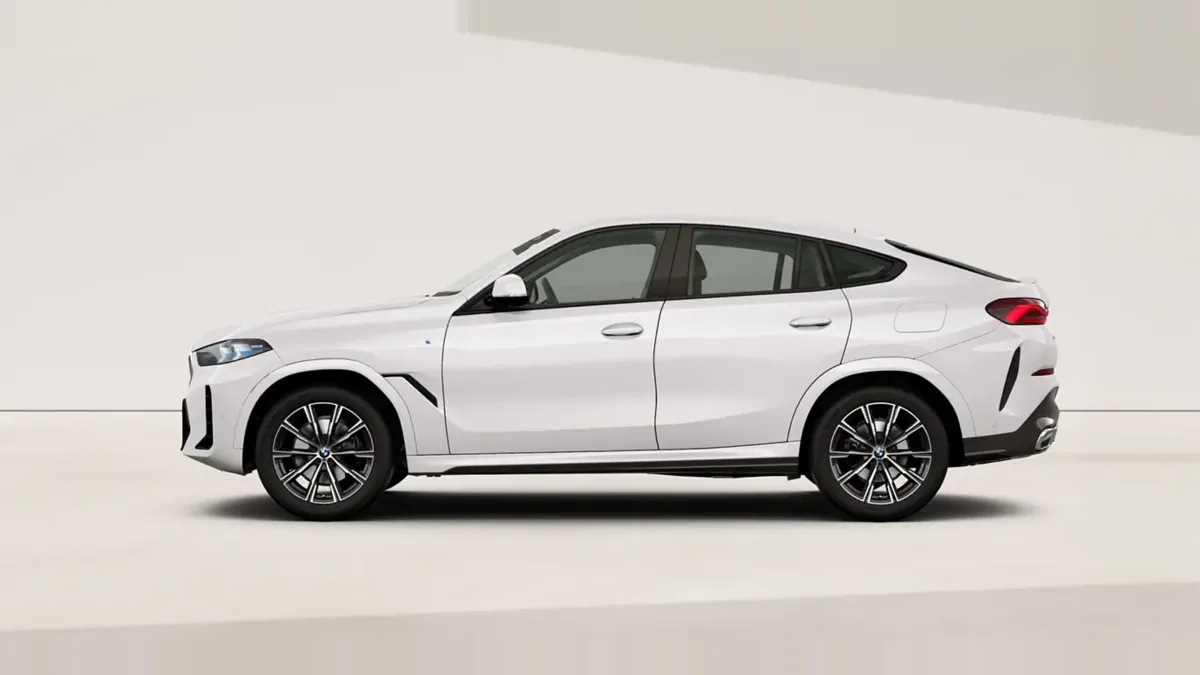 BMW X6 xDrive 40d M Sport en renting para particulares en Sevilla — Lateral