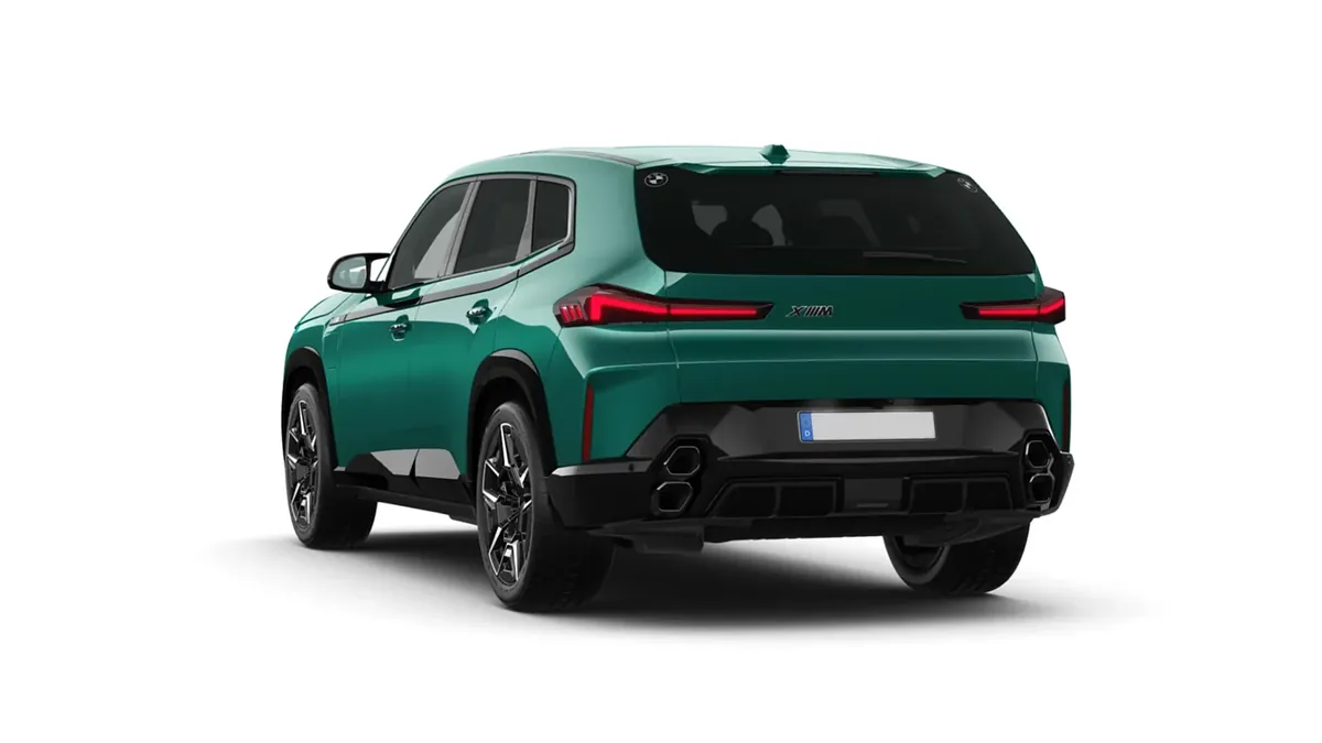 BMW XM 50e 350kW en renting para particulares en Sevilla — Trasera