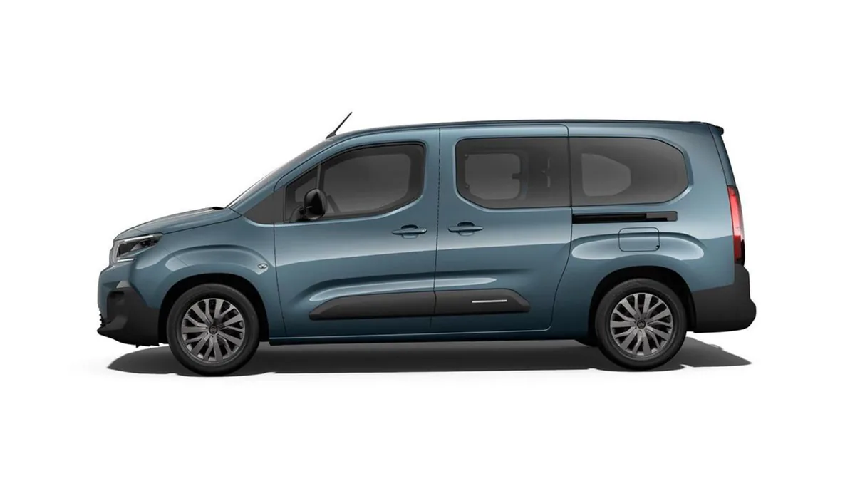 Citroën Berlingo Talla XL BlueHDi 100 YOU L2 N1 Adaptado en renting para particulares en Sevilla — Interior