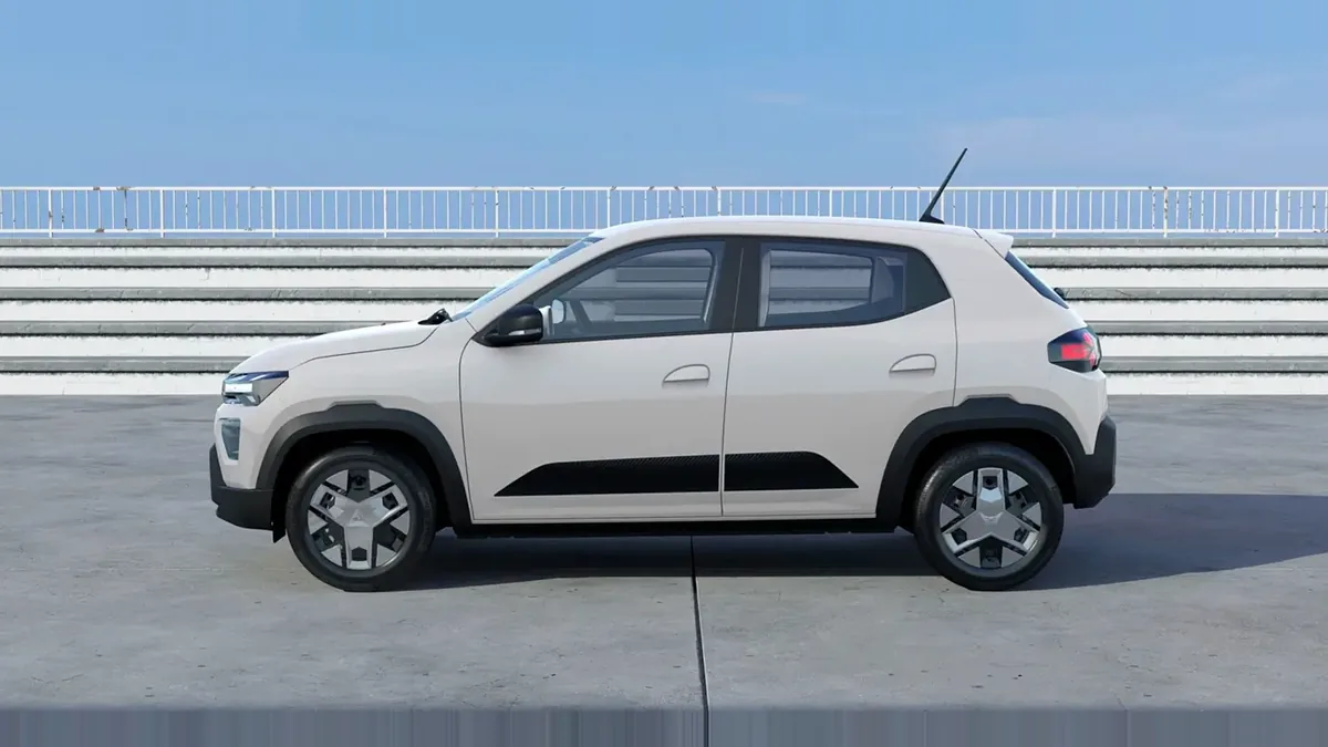 Dacia Spring Expression Electric 33kW (45CV) en renting para particulares en Sevilla — Lateral
