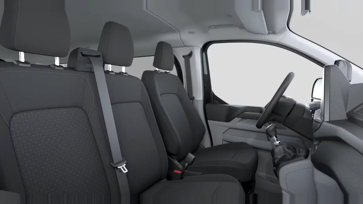 Ford TRANSIT CUSTOM Kombi 2.0 EcoBlue 100kW 320 L1 Trend en renting para particulares en Sevilla — Interior