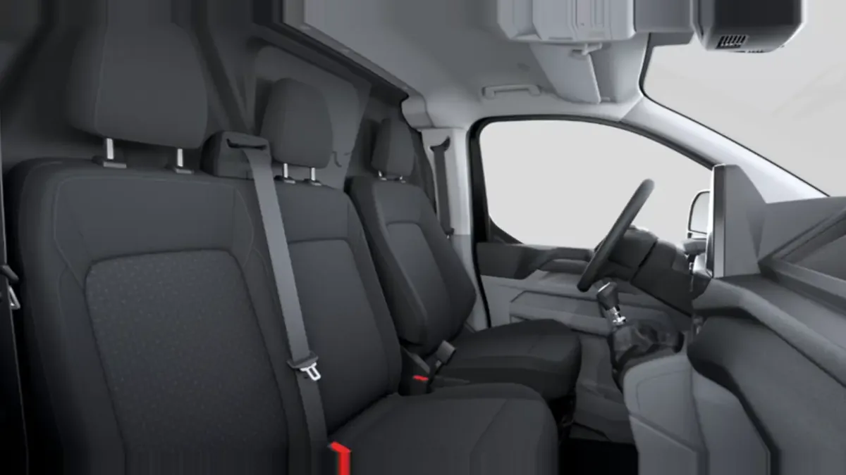 Ford Transit Custom N1 VAN FT280 L1 Trend 2.0 EcoBlue 100kW - ISOTERMO en renting para particulares en Sevilla — Interior