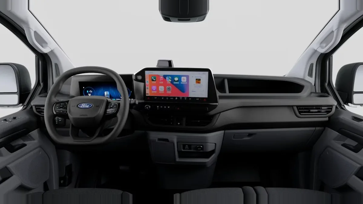 Ford TRANSIT CUSTOM Van 2.5 Duratec PHEV 171kW 320 L1 Trend en renting para particulares en Sevilla — Interior