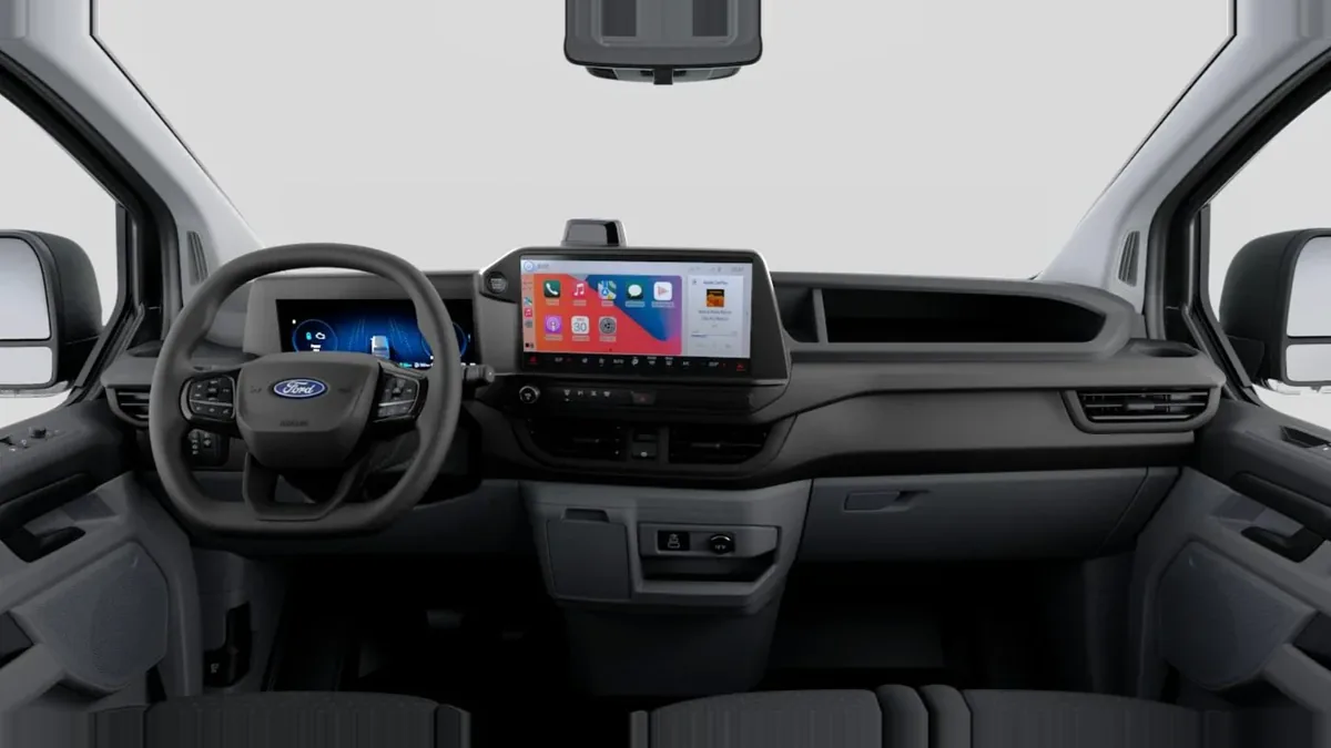 Ford TRANSIT Kombi 2.5 Duratec PHEV 171 340 L1 Trend en renting para particulares en Sevilla — Interior