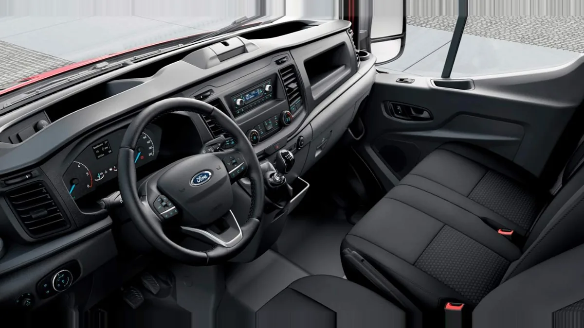 Ford Transit Van 350 L3 Trend N1 2.0 Ecoblue 130CV II en renting para particulares en Sevilla — Delantera