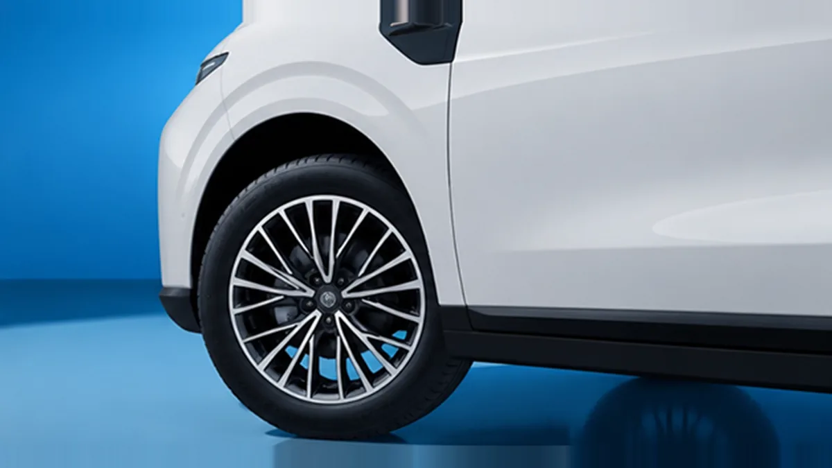 Leapmotor B10 BEV 56.2kWh LifePro AT en renting para particulares en Sevilla — vista 6