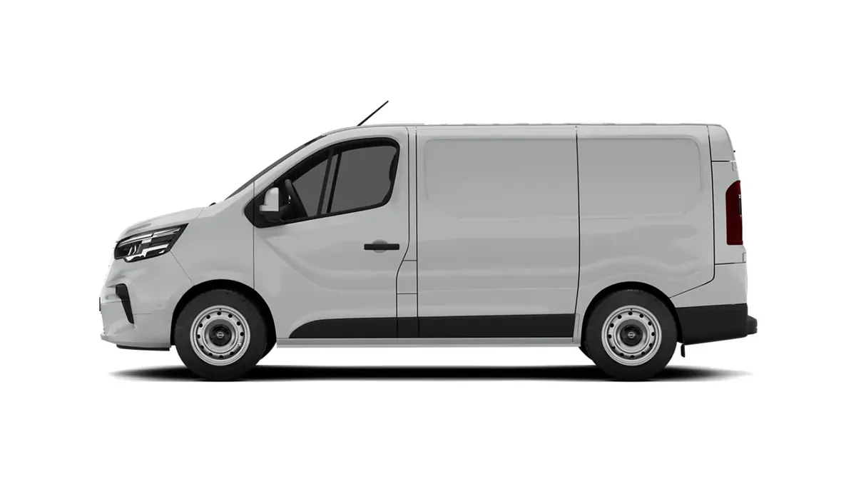 Nissan Primastar Furgón 2.0 DCI S&S L1H1 Acenta 110CV (MERCANCÍAS PROPIAS) en renting para particulares en Sevilla — Lateral