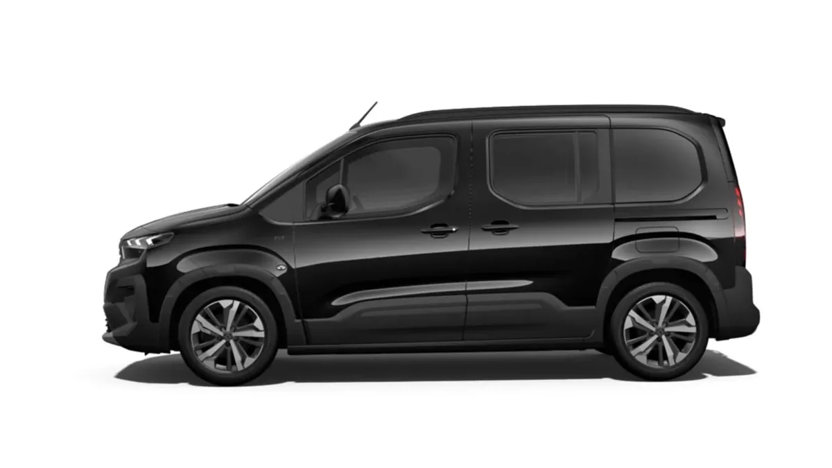 Peugeot Rifter 5P GT BlueHDi 130 EAT8 Standard en renting para particulares en Sevilla — Lateral