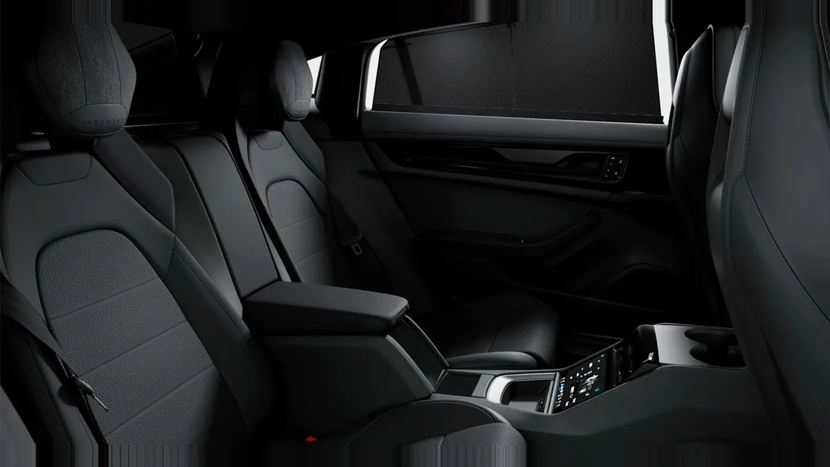 Porsche Panamera 4 E-Hybrid Executive en renting para particulares en Sevilla — vista 6