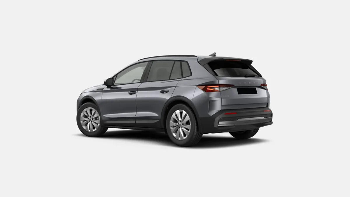 Škoda Elroq 150kW (204CV) 63kWh en renting para particulares en Sevilla — Trasera