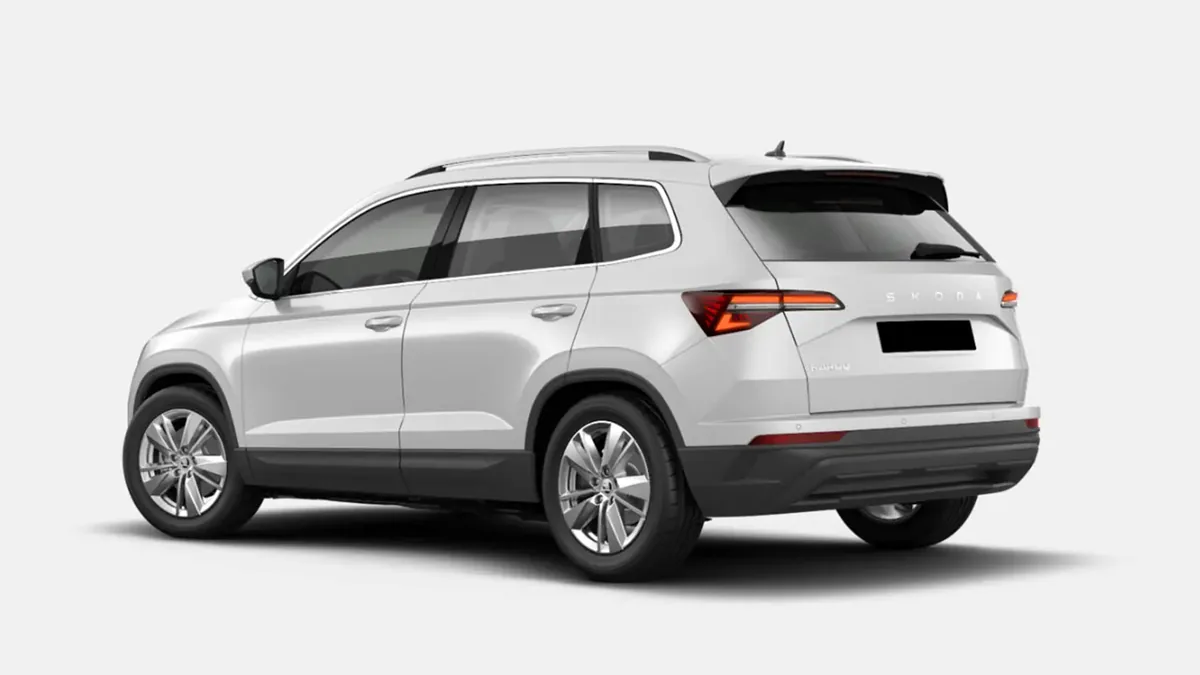Škoda Karoq 2.0 TDI 110kW 150CV DSG 7vel. en renting para particulares en Sevilla — Trasera