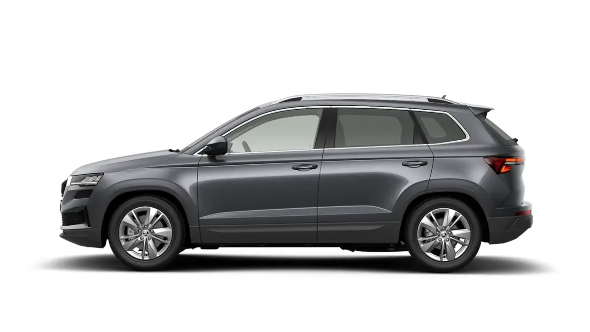Škoda Karoq Selection 2.0 TDI 150cv 4x4 DSG en renting para particulares en Sevilla — Trasera