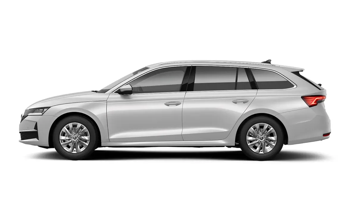 Škoda Octavia Combi 2.0 TDI DSG Selection en renting para particulares en Sevilla — Trasera