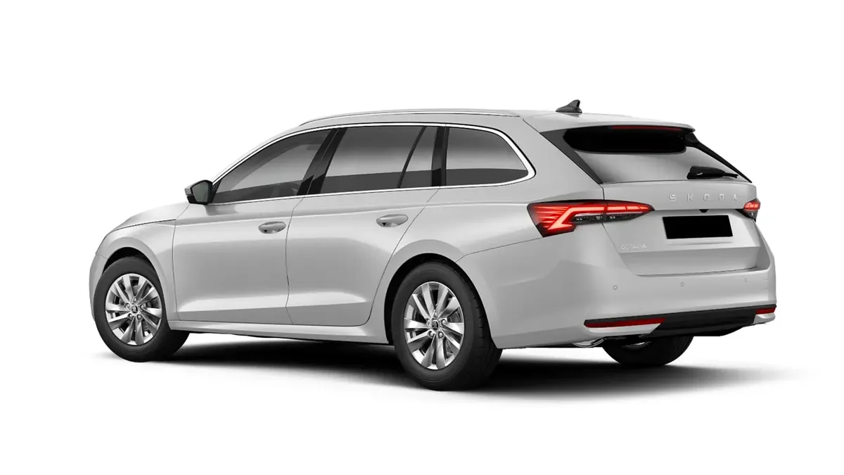 Škoda Octavia Combi 2.0 TDI DSG Selection en renting para particulares en Sevilla — Interior