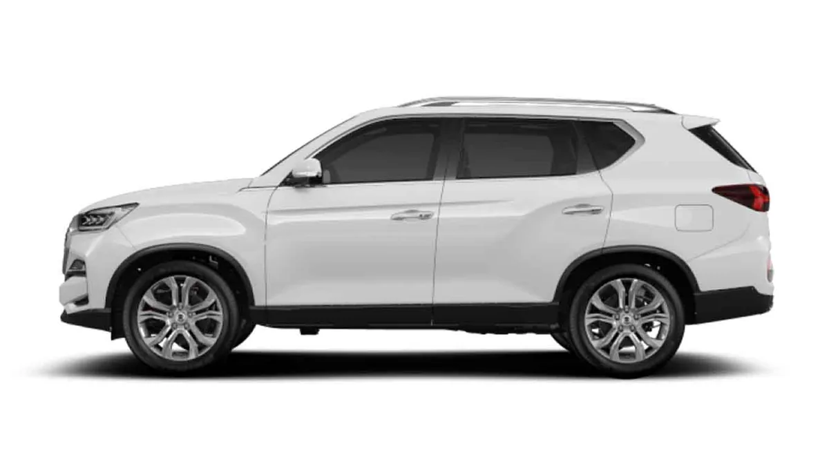 KGM Rexton D22 DTR Pro 4x4 Aut. en renting para particulares en Sevilla — Trasera