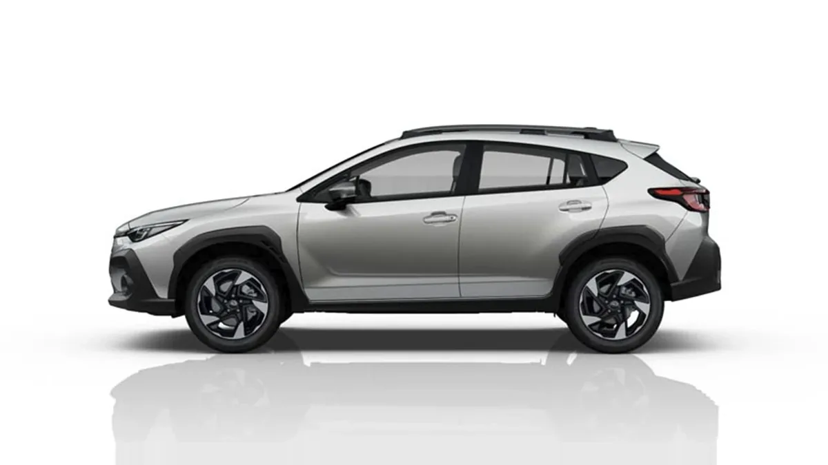 Subaru Crosstrek 2.0i Hybrid Field CVT en renting para particulares en Sevilla — Delantera
