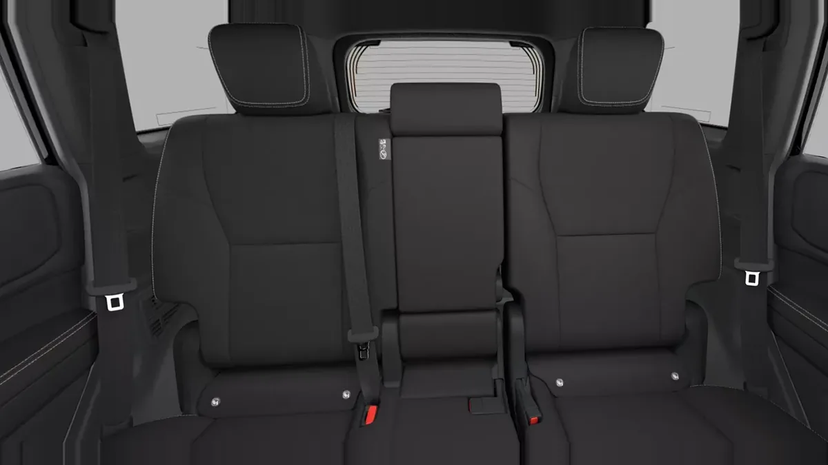 Toyota Land Cruiser 250 Hybrid 48V VX en renting para particulares en Sevilla — vista 7