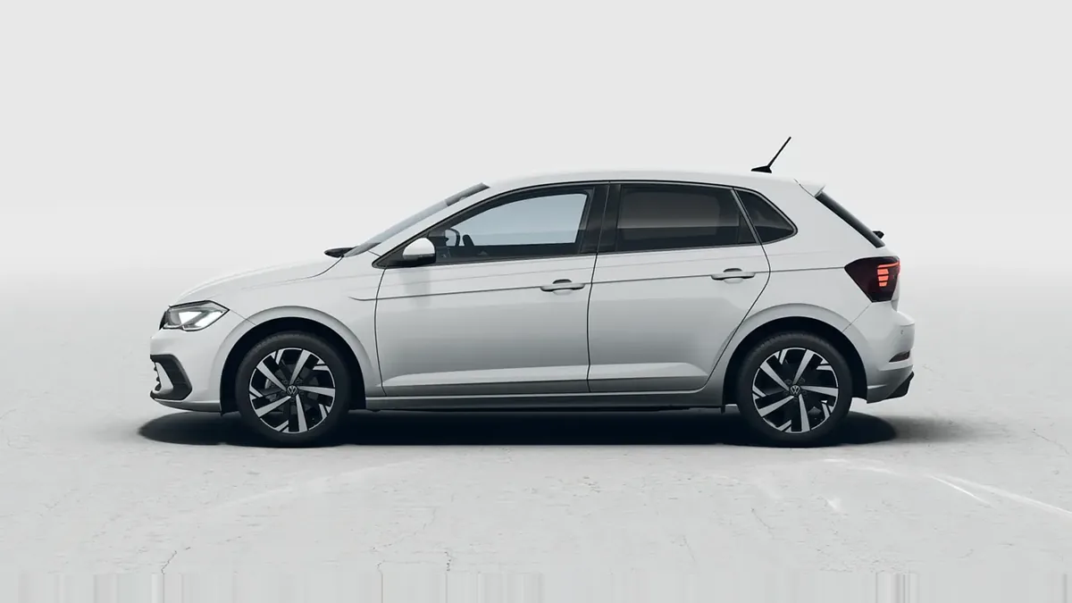 Volkswagen Polo Más 1.0 TSI 70kW (95CV) DSG en renting para particulares en Sevilla — Trasera