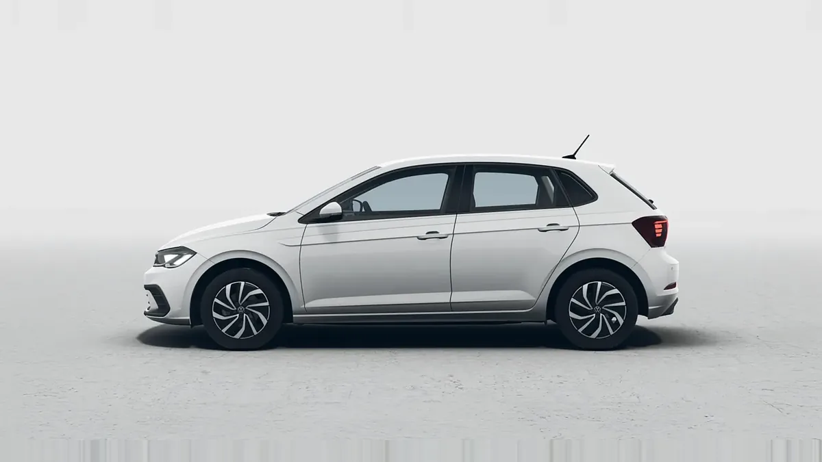 Volkswagen Polo Match 1.0 TSI 70kW (95CV) en renting para particulares en Sevilla — Lateral