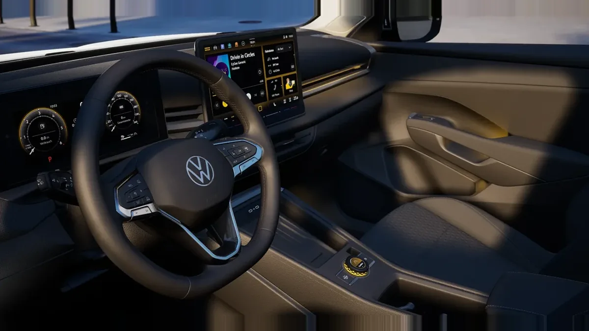 Volkswagen T-ROC Match 1.5 eTSI 150CV DSG en renting para particulares en Sevilla — Interior