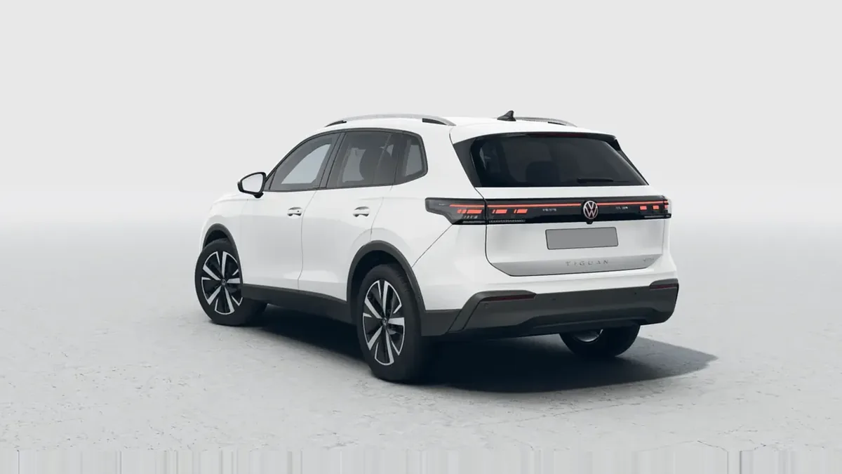 Volkswagen Tiguan "Más" 2.0 TDI DSG en renting para particulares en Sevilla — Interior