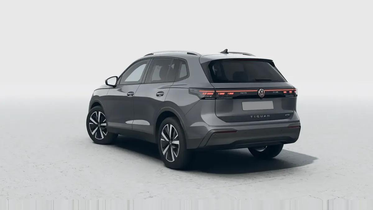 Volkswagen Tiguan "Más" 2.0 TDI DSG en renting para particulares en Sevilla — vista 6